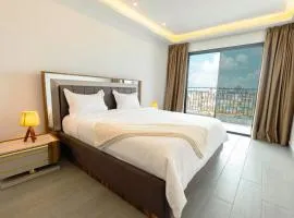 Lumina Suites