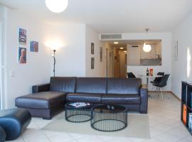 Apartment Top Lakeview by Interhome, hotel en Vira