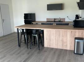 Maisons 50m2, hotel u gradu 'Marray'