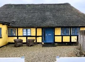 Holiday Home Ødke - 25m from the sea by Interhome