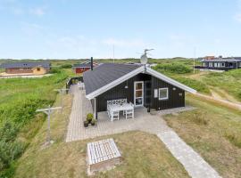 Holiday Home Hariet - all inclusive - 500m from the sea by Interhome, cottage à Lakolk