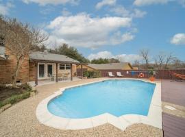 Open Space Home for Family Groups with Privat Pool, hotel v mestu Garland