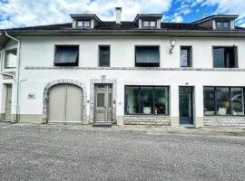 Appart Séguite 4p Garage motos et vélos, Hotel in Arette