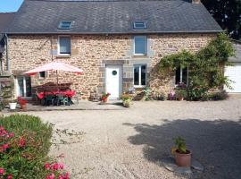 gîte Ti Mad entre saint-malo et le mont st michel, hotel in Bonnemain