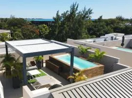 Villa Eden-2 bedrooms with Private Rooftop Terrace & Pool, access to private beachclub, Ki Residences, Pereybère - Managed by KSN