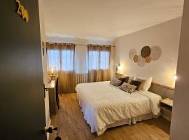 Auberge de la Marine, hótel í Losne