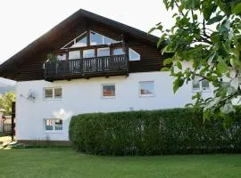 Gemütliche Ferienwohnung mit sonniger Terrasse und Garten