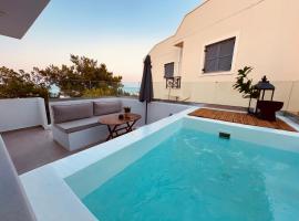 Theros Luxury Apartment, hotel in Archangelos