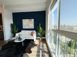 Cosmopolitan Hollywood Home DTLA view Parking - 10mins to Universal Studios