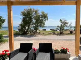 Studio apartman Mia
