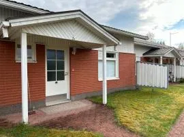 Rivitalokaksio 52m2 Ilmastointi, Sauna, Autokatospaikka