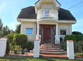 Apartamenty Junona nad morzem, w domu z ogrodem, obok Stegna i Jantar