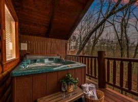 Log Cabin, Hot Tub, Fireplace, Pool Table & Views!, Hotel in Sevierville