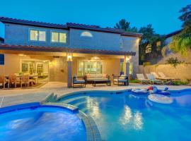 Gorgeous 6BR with Pool and Spa, spa hotel sa Las Vegas