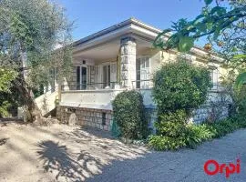 Villa spacieuse et calme près des plages avec jardin, terrasse, WiFi et climatisation - FR-1-647-32