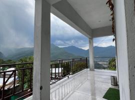 mayur homestay, hotel v destinaci Ukhimath