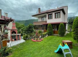 Vinland Villa Atalar, cabaña o casa de campo en Trabzon