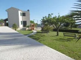 Emma Comfortable holiday residence