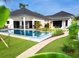 Villa et Bungalow Baan Joan Khao Lak、カオラックのバンガロー