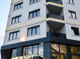 Moonlight Suite Hotel, hotel a Trebisonda