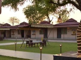 ์ค๋ฅด์ฐจ์ ์์นํ ํธํ
Orchha Vilas