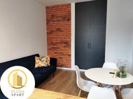 Apartament Ceglany، فندق في تيخي