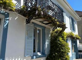 Logis des pinces maillées, hotel v destinaci Montécheroux