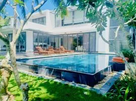 VILLA 5PN SANCTUARY RESORT BIỂN - TRUNG TÂM HỒ TRÀM l gần biển CÁCH 20MET