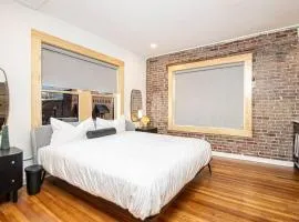 Steps to Bathhouses, Historic Downtown Apartment Room # 201
