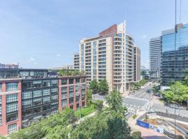 2BR Executive Apartment in Prime Location, hotel in Arlington