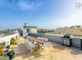 Large, central triplex home with Private Terrace by 360 Estates