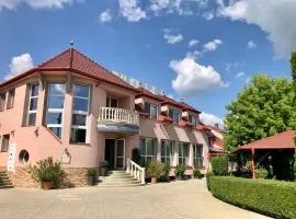 Katalin Motel & Étterem