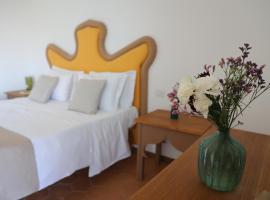 Villa Puolo - With Private Sea Access, hotel v Sorrente