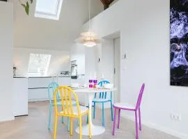 HOMEFY - Luxury Art Apartment