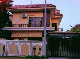 Islamabad Luxury living Guest House