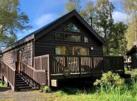 Rowan Log Cabin, hotel in Dalavich