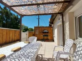 Coquette maison, 2 chambres mansardées, Narbonne Plage