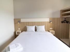 Kyriad Direct Auxerre - Appoigny – hotel w mieście Appoigny