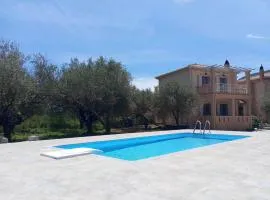 Villa Agrilida