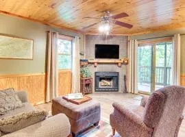 Fox Den with Hot Tub! 22 Mi to Cataloochee Skiing