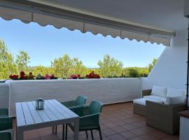 Luxury Hacienda Golf Islantilla, hotel en Islantilla