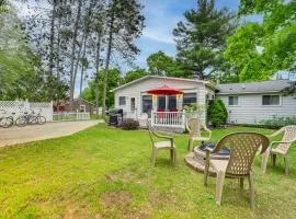 Boyne City Retreat Near Beaches and Mtn Resort!
