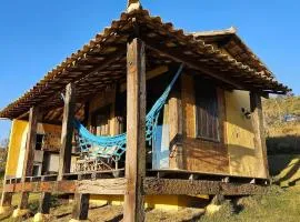 Chalés Vila Real - Tranquilidade na Serra de Carrancas - Piscina com uma vista espetacular do Pôr do Sol