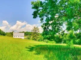Timeless Hillsville Farmhouse Blue Ridge Parkway!