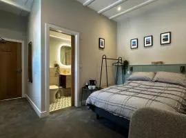 London Inn