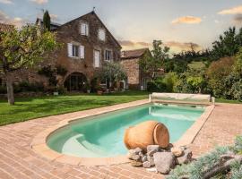 Le Pailler Chambres D'hôtes Restaurant Gîte piscine & spa, hotel v destinaci Verrières