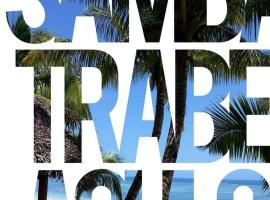 Sambatra Beach Lodge, pet-friendly hotel in Ile aux Nattes