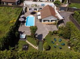 Quinta do Pastor - HOST & CHILL, hotel a Ribeira Grande