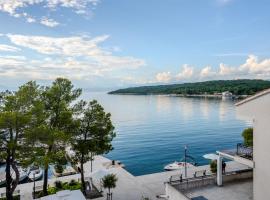 Apartment Hrabrić, hotel v Njivice