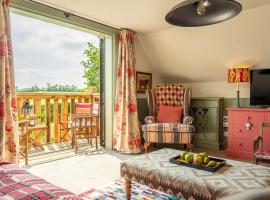 Vibrant rural hideaway - Aspen Loft – tani hotel w mieście Denston